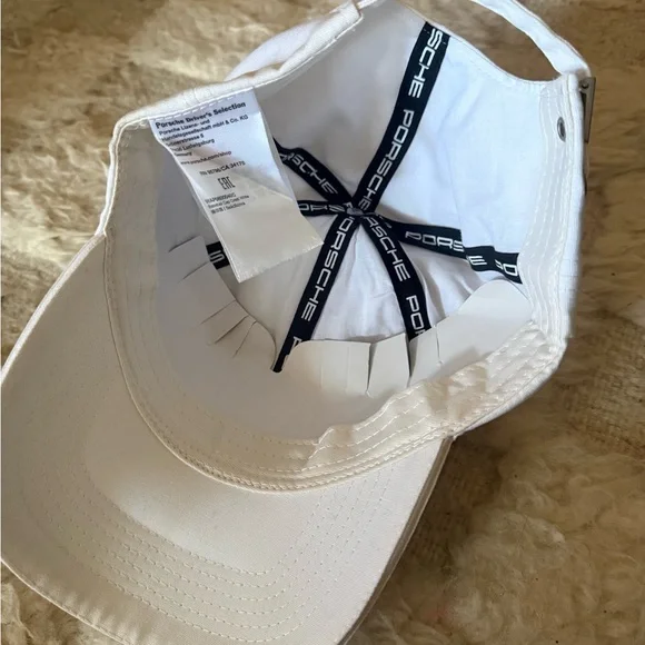 Porsche Crest White Cap NEVER WORN - Picture 2 of 3